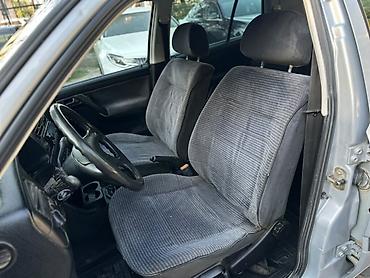 колф 3: Volkswagen Golf: 1993 г., 1.6 л, Механика, Бензин, Хэтчбэк — 6