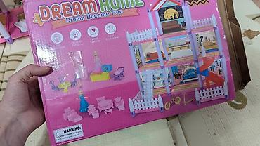 lego batman: Домик для небольших кукол, типа лол. все в комплекте. всё целое — 4