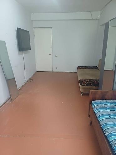 сыдыков: 2 комнаты, 42 м², ул. Киевская / Уметалиева Индивидуалка, 1 этаж, Косметический ремонт — 4