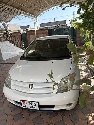 windom 2001: Toyota Ist: 2002 г., 1.3 л, Автомат, Бензин, Хэтчбэк — 2