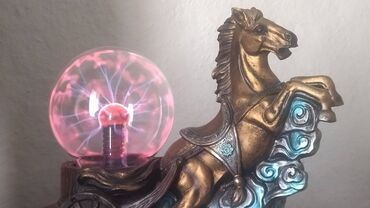 led светильник: Плазменный шар светильник Тесла с молниями