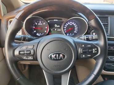 Kia: Kia Carnival: 2018 г., 2.2 л, Автомат, Дизель, Минивэн — 15