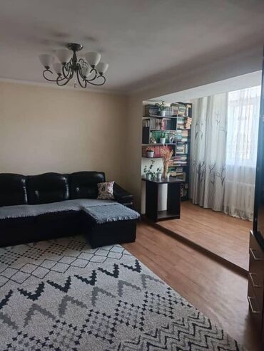 Продажа квартир: 4 комнаты, 80 м², Индивидуалка, 5 этаж, Косметический ремонт