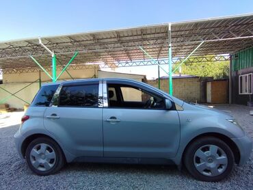 Toyota: Toyota ist: 2003 г., Автомат, Бензин, Хэтчбэк — 10