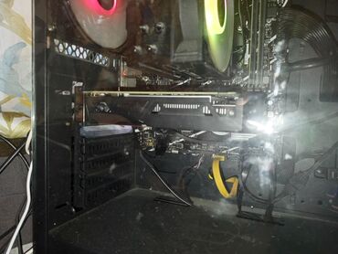 оперативная память ddr: Видеокарта, Б/у, Gigabyte, GeForce GTX, 4 ГБ, Для ПК