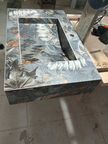 Hamam üçün aksessuarlar: Mərmər effektli konsol-lavabo modulu - Material: Parlaq səthli — 9