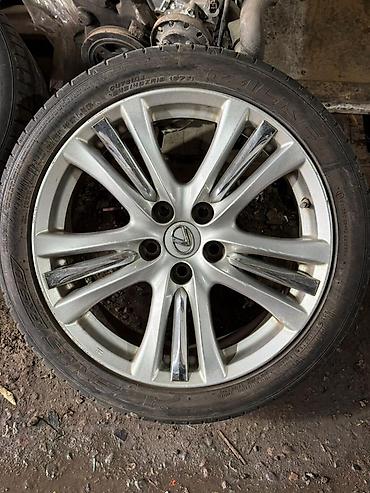 50: Комплект оригинальных литых дисков Lexus с шинами Falken Azenis FK510 — 4