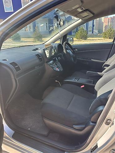 toyota estima 2003: Toyota WISH: 2003 г., 1.8 л, Автомат, Бензин, Минивэн — 6