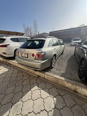 lexus cs: Lexus IS: 2003 г., 2 л, Механика, Бензин, Универсал — 3