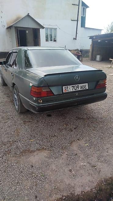 руль на 124 мерседес: Mercedes-Benz E-Class: 1987 г., Седан — 3