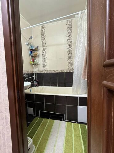 аренда квартира бишкек восток 5: 3 комнаты, 62 м², 106 серия, 5 этаж, Евроремонт