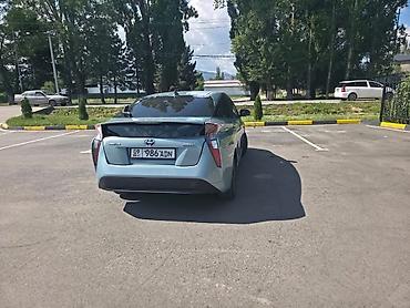 kirgiz auto: Toyota Prius: 2016 г., 1.8 л, Вариатор, Гибрид, Лифтбек — 8