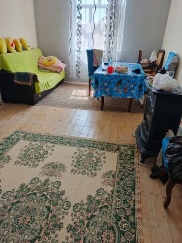 Həyət evləri və villaların satışı: 4 otaqlı, 100 kv. m, Kredit yoxdur, Orta təmir — 8