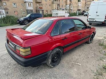 mazda 223: Volkswagen Passat: 1987 г., 1.8 л, Механика, Бензин, Седан — 2