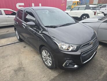 авто с последующим выкупом бишкек фит: Chevrolet Spark: 2015 г., 1 л, Автомат, Бензин, Хетчбек