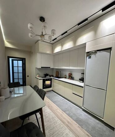 сдается 2 комнатная квартира в джале: 3 комнаты, 100 м², Элитка, 3 этаж, Дизайнерский ремонт