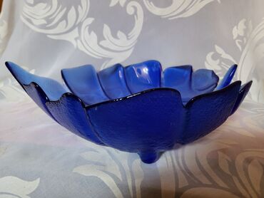 Činije: Cinija nova list,presovano staklo Poljska iz 80,90ih. Cinija na lalafo.rs — 8 Činije: Cinija nova list,presovano staklo Poljska iz 80,90ih. Cinija — 8