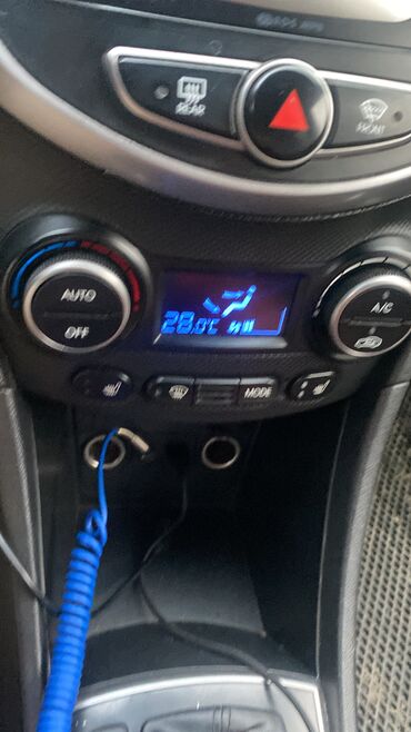 Hyundai: Hyundai Solaris: 2016 г., 1.6 л, Автомат, Бензин, Седан — 11