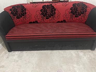 sofa: Прямой диван, Б/у — 1