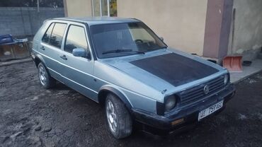 жёлтая машина: Volkswagen Golf: 1989 г., 1.8 л, Механика, Бензин, Хэтчбэк