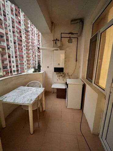 Uzunmüddətli kirayə mənzillər: Həzi Aslanov metrostansiyasından 3-4 dəqiqəlik piyada məsafədə — 9