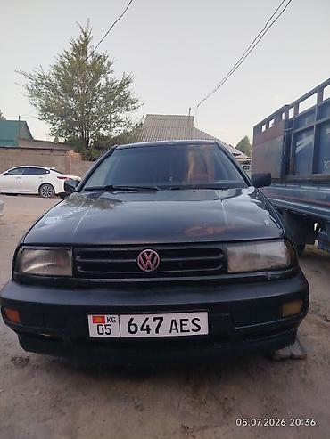 запчас венто: Volkswagen Vento: 1992 г., 2 л, Механика, Бензин, Седан — 3
