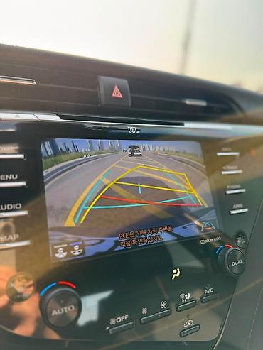 corolla 2016: Toyota Camry: 2019 г., Гибрид, Седан — 8