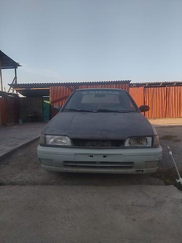 nisan note: Nissan : 1992 г., Бензин — 1