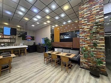 Коммерческая недвижимость: İcarəyə verilir obyekt 200 m², 8 Noyabr m. Daha 7 şəklə bax Agentlik — 1