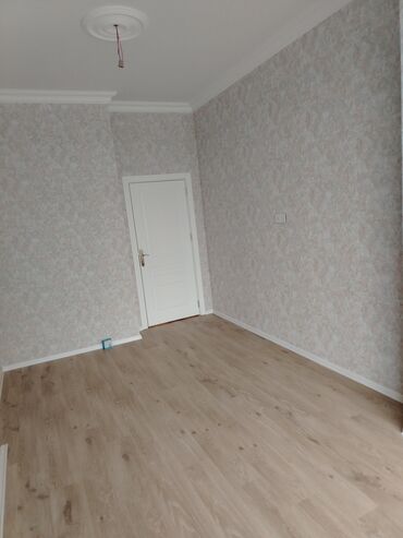 Yeni tikili: Satılır: 2 otaqlı mənzil Radnoy Plan və xüsusiyyətlər: - Geniş işıqlı — 6