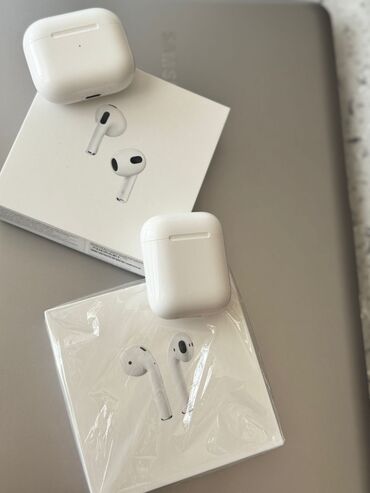 bluetooth qulaqlıq qiyməti: Airpods3 (rd generation) 210 azn Aipods 2 130 azn Demək olarkı