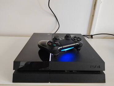 nogice za tv philips: Sony PS4 500Gb Sony Playstation 4 konzola 500 GB, vrlo malo