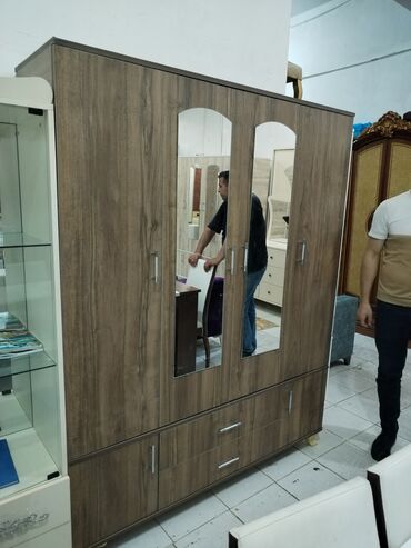 Dolablar: Yeni, Kupe, 4 qapılı Düz dolab, Dolab-asılqan, Almaniya — 6