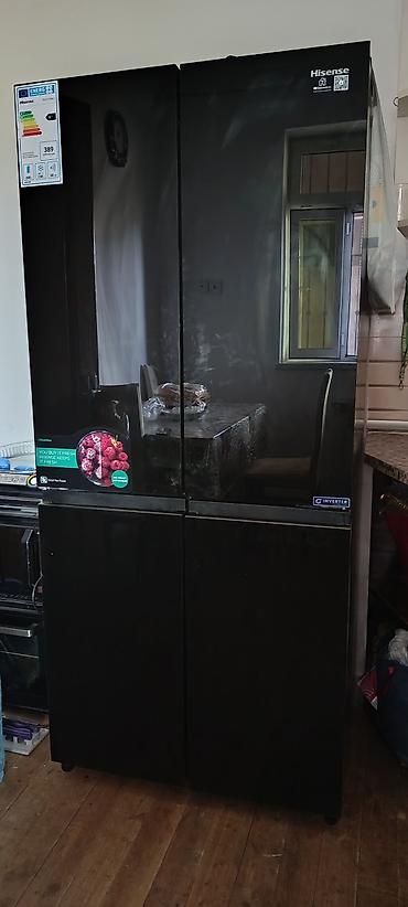 islemis soyducu: Hisense dörd qapılı soyuducu (French Door), qara şüşə ön panel boyuk — 1