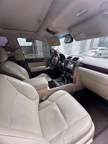 Lexus: Lexus GX: 2017 г., 4.6 л, Автомат, Газ, Внедорожник — 3