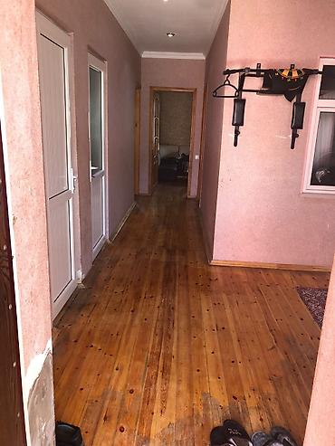 Həyət evləri və villaların satışı: Binəqədi qəs. 3 otaqlı, 110 kv. m, Orta təmir — 26