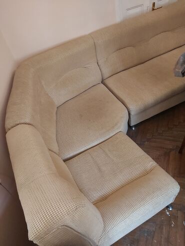 işdənmiş divan: Künc divan, İşlənmiş, Açılmayan, Bazasız