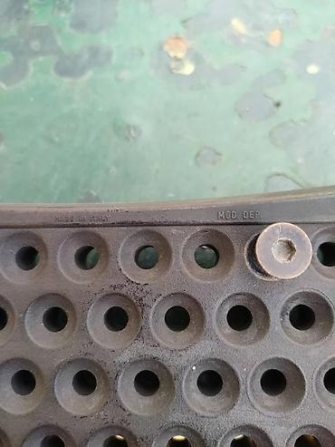 DRZAČ ZA KOFER MADE IN ITALY I ZA FREE | Polovni nosač kofera