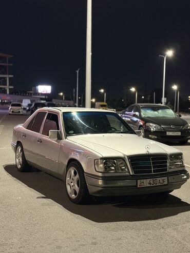 запчасть на мерс 814: Mercedes-Benz E-Class: 1993 г., 3.2 л, Автоматтык, Бензин, Седан