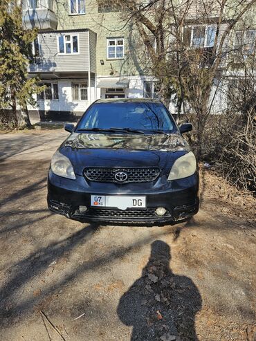 Toyota: Toyota Matrix: 2004 г., 1.8 л, Автомат, Бензин, Универсал