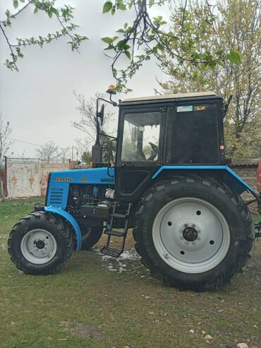 ferrari maşını: Salam hər vaxtınız xeyir, Traktor Belarus 892 satılır,ili 2023 avqust