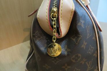 Torbe: Louis Vuitton — 4