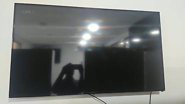 televizor altliqlari: Samsung TV satilir. 121 dioqanal sade. İdeal veziyyetdedir. Qiymet 400 — 1