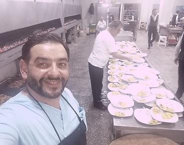 Aşpazlar: Kababçı. Restoran Ailəvi Məkan Otel Şadlıq sarayı və. bağlarda həyət -da lalafo.az — 6 Aşpazlar: Kababçı. Restoran Ailəvi Məkan Otel Şadlıq sarayı və. bağlarda həyət — 6