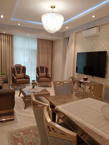 Qonaq otağı dəstləri: Daxili dizayn və mebel paketi – klassik-lüks stil - Geniş qonaq otağı — 5