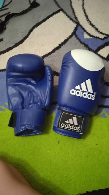 boks torbasu: Məhsul: Adidas boks əlcəkləri (cüt) Xüsusiyyətlər:veziiyyeti yaxsi - — 2