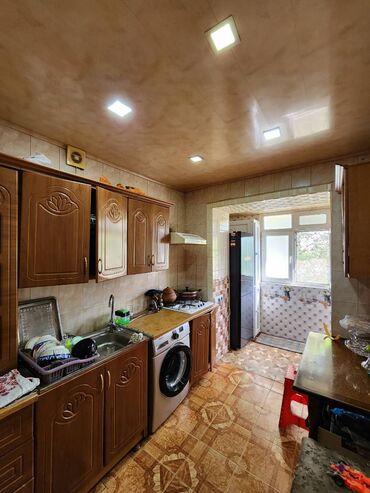 Köhnə tikili: Bakı, 3 otaqlı, Köhnə tikili, m. Qara Qarayev, 80 kv. m -da lalafo.az — 6 Köhnə tikili: Bakı, 3 otaqlı, Köhnə tikili, m. Qara Qarayev, 80 kv. m — 6