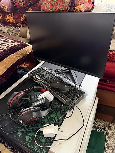 pc case: Игровой/рабочий ПК с монитором и периферией Компьютер: - Видеокарта — 3