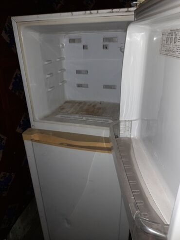 Холодильники: Холодильник Samsung, Б/у, Двухкамерный, 55 * 145 *