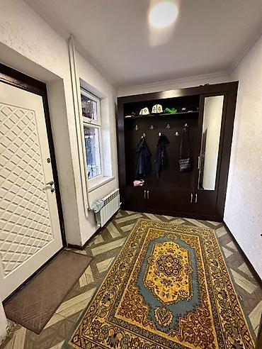 Продажа коттеджей и домов: Продается дом ж/м Биримдик-Кут Площадь дома 156 кВ.м Количество — 10